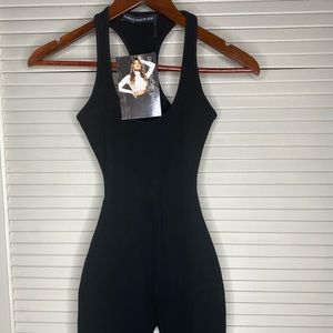 Sleeveless shorts jumpsuit